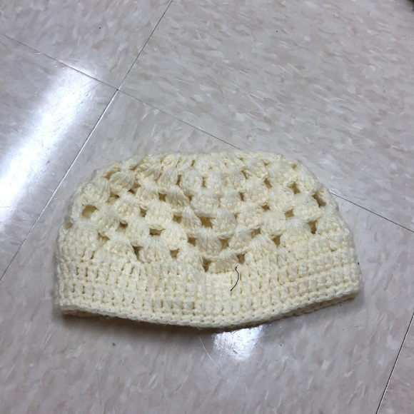 Hat - Picture 1 of 2